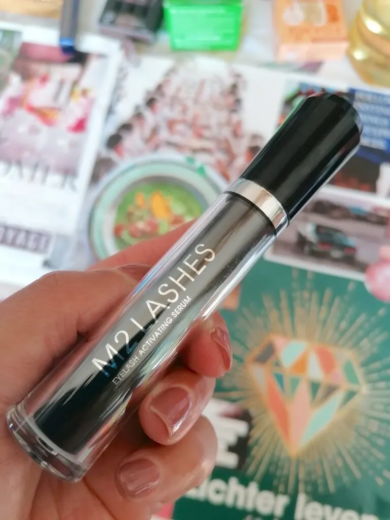 M2 Eyelash serum